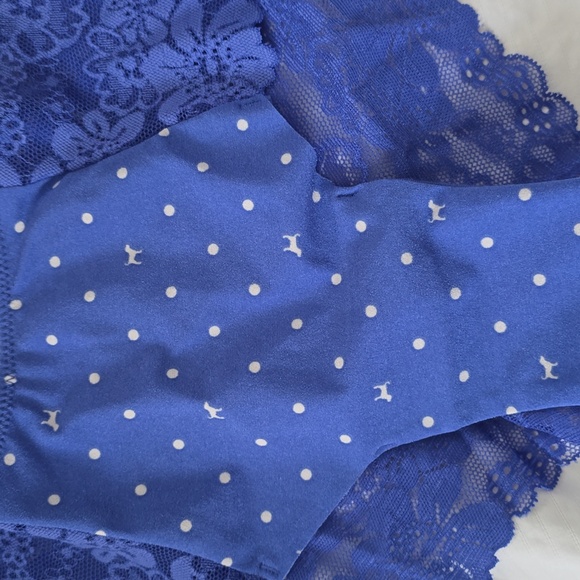 NWT Set Of 3 Victoria's Secret No-Show Cheeky Pantie/Underwear - Picture 4 of 13